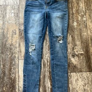 Indigo Rein Women's Skinny Distressed Blue Jeans